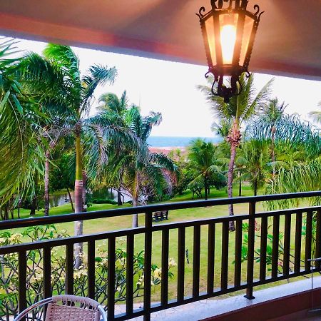 Beach Place Resort Residence 阿奎拉兹 外观 照片