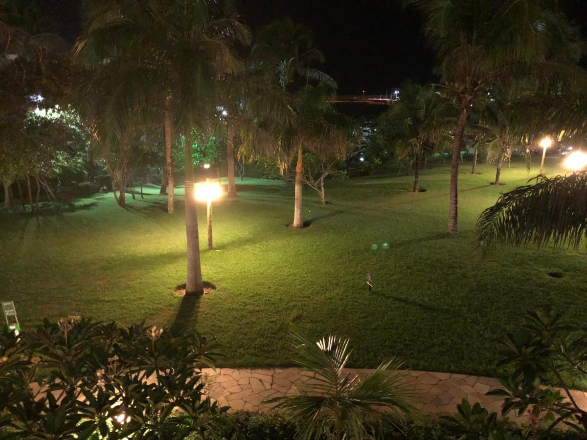 Beach Place Resort Residence 阿奎拉兹 外观 照片